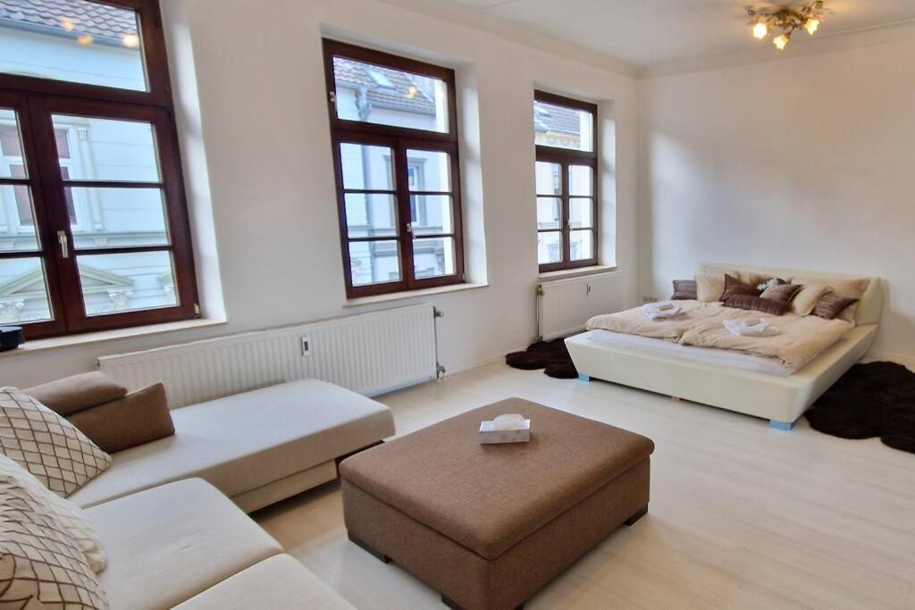 Luna City-Apartment 80Qm 2 Zimmer 2 Baeder 20Km Messe Airport 크레펠트 외부 사진